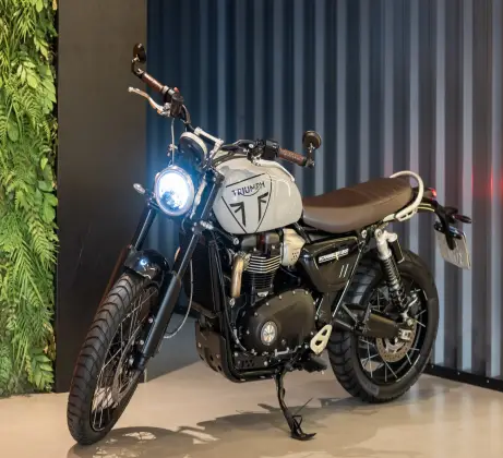 TRIUMPH BONNEVILLE SCRAMBLER 1200 X TRIUMPH BONNEVILLE SCRAMBLER 1200 X