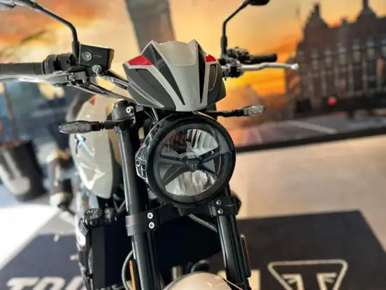 TRIUMPH-TRIDENT 800 TRIUMPH-TRIDENT 800-2026