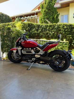 TRIUMPH-ROCKET III R-2021