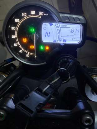 TRIUMPH-SPEED 400-2025