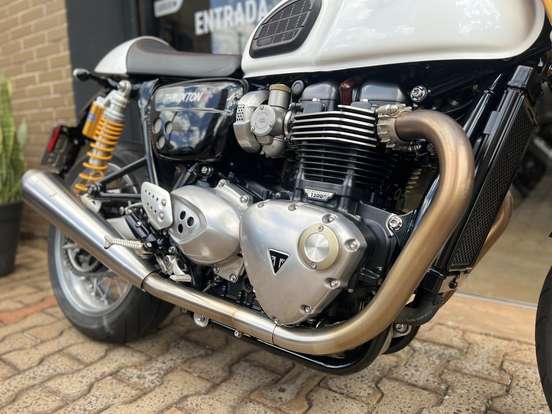 TRIUMPH-THRUXTON R TRIUMPH-THRUXTON R-2018