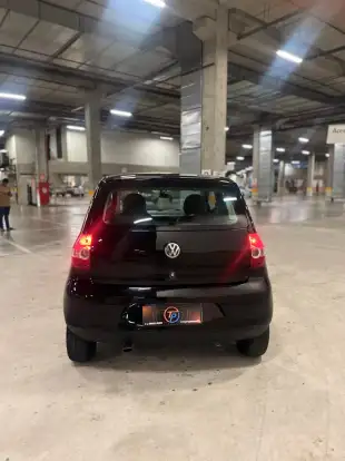 VOLKSWAGEN-FOX-2008