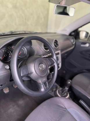 VOLKSWAGEN-GOL-2015