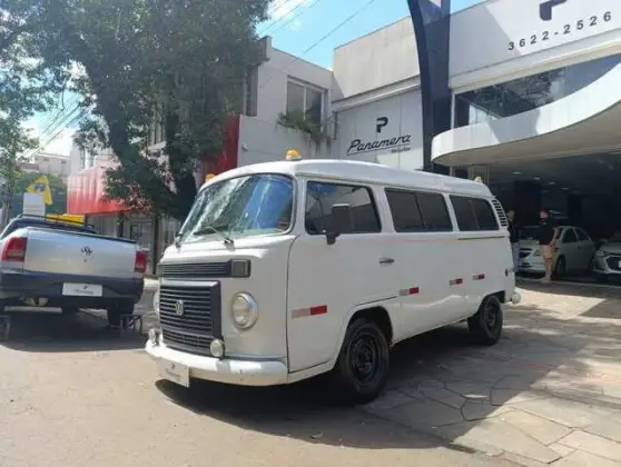 VOLKSWAGEN KOMBI 1.4 MI STD ESCOLAR 8V FLEX 3P MANUAL