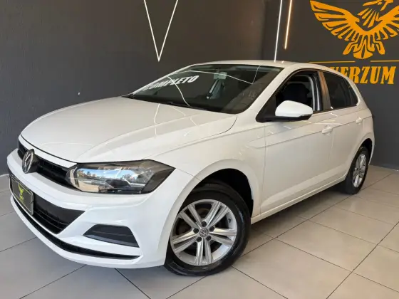 VOLKSWAGEN POLO 1.0 MPI TOTAL FLEX MANUAL VOLKSWAGEN POLO 1.0 MPI TOTAL FLEX MANUAL