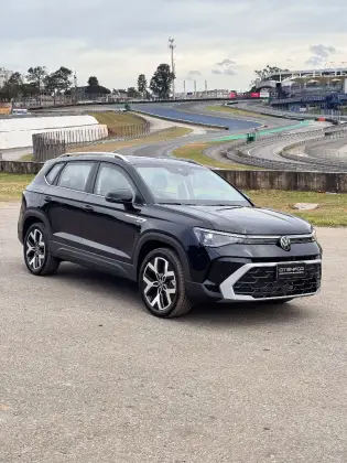 VOLKSWAGEN TAOS 1.4 250 TSI TOTAL FLEX HIGHLINE AUTOMÁTICO