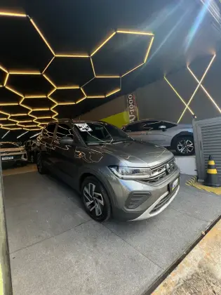 VOLKSWAGEN T-CROSS 1.0 200 TSI TOTAL FLEX COMFORTLINE AUTOMÁTICO