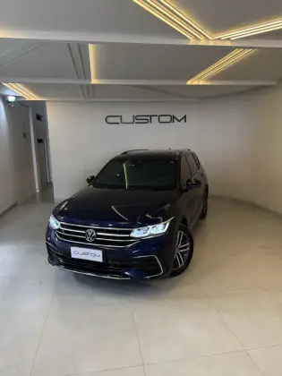VOLKSWAGEN TIGUAN 2.0 300 TSI GASOLINA ALLSPACE R-LINE AUTOMÁTICO VOLKSWAGEN TIGUAN 2.0 300 TSI GASOLINA ALLSPACE R-LINE AUTOMÁTICO