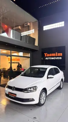 VOLKSWAGEN VOYAGE 1.6 MI HIGHLINE 8V FLEX 4P MANUAL