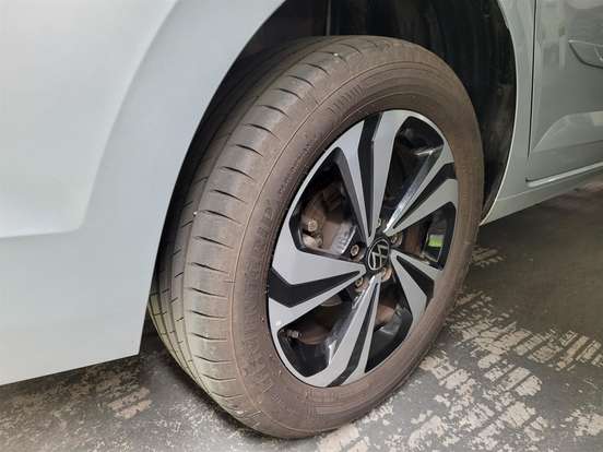 VOLKSWAGEN-VIRTUS-1.0 200 TSI COMFORTLINE AUTOMÁTICO VOLKSWAGEN-VIRTUS-2025