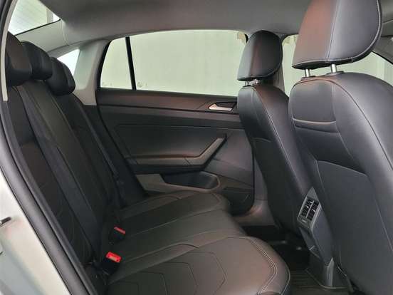 VOLKSWAGEN-VIRTUS-1.0 200 TSI COMFORTLINE AUTOMÁTICO VOLKSWAGEN-VIRTUS-2025