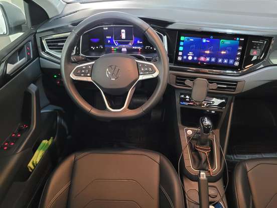 VOLKSWAGEN-VIRTUS-1.0 200 TSI COMFORTLINE AUTOMÁTICO VOLKSWAGEN-VIRTUS-2025