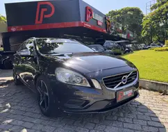 VOLVO V60 2.0 T5 R DESIGN DYNAMIC 16V TURBO GASOLINA 4P AUTOMATIZADO VOLVO V60 2.0 T5 R DESIGN DYNAMIC 16V TURBO GASOLINA 4P AUTOMATIZADO