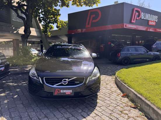 VOLVO-V60-2.0 T5 R DESIGN DYNAMIC 16V TURBO GASOLINA 4P AUTOMATIZADO VOLVO-V60-2013