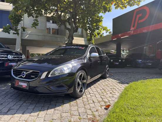 VOLVO-V60-2013