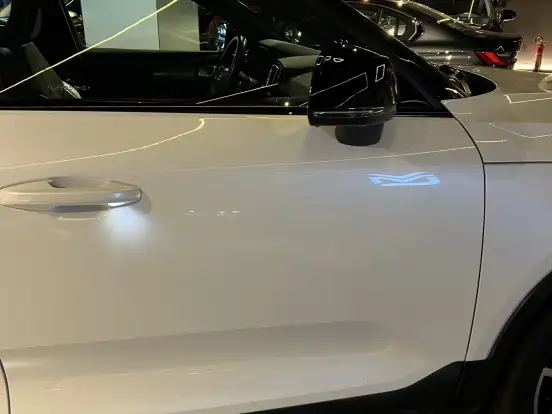 VOLVO-XC40-2.0 T5 GASOLINA R-DESIGN AWD GEARTRONIC VOLVO-XC40-2019