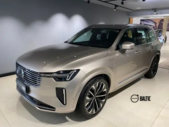 VOLVO XC90 2.0 T8 RECHARGE ULTRA AWD GEARTRONIC