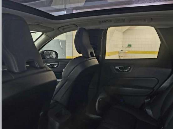 VOLVO-XC60-2.0 T5 GASOLINA MOMENTUM AWD GEARTRONIC VOLVO-XC60-2020