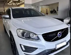 VOLVO XC60 2.0 T6 R DESIGN TURBO GASOLINA 4P AUTOMÁTICO VOLVO XC60 2.0 T6 R DESIGN TURBO GASOLINA 4P AUTOMÁTICO