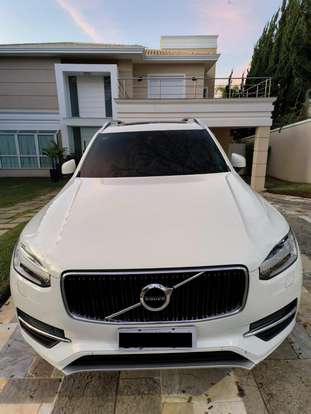 VOLVO-XC90-2015