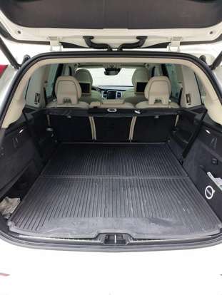 VOLVO-XC90-2015