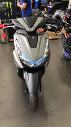 YAMAHA-FLUO 125 HYBRID CONNECTED ABS-2026