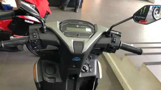 YAMAHA-FLUO 125 HYBRID CONNECTED ABS-2026