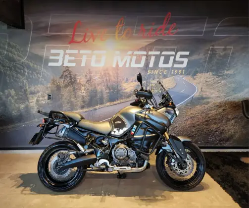 YAMAHA XT1200Z SUPER TÉNÉRÉ YAMAHA XT1200Z SUPER TÉNÉRÉ