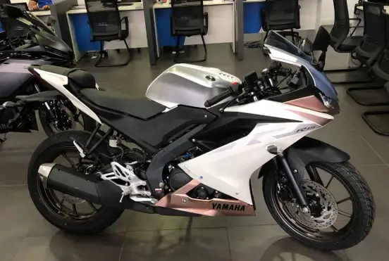YAMAHA-YZF R15 YAMAHA-YZF R15-2026