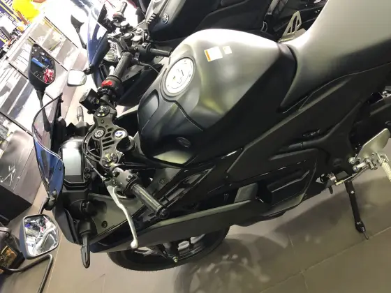 YAMAHA YZF R3 ABS CONNECTED YAMAHA YZF R3 ABS CONNECTED