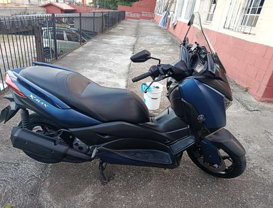 YAMAHA-XMAX ABS-2021