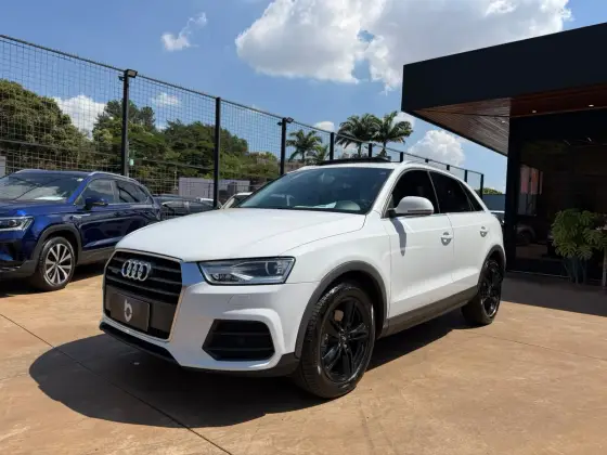 AUDI Q3 2.0 TFSI AMBITION QUATTRO 4P GASOLINA S TRONIC