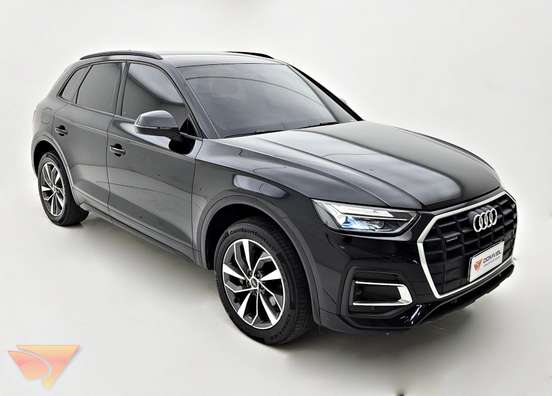 AUDI-Q5-2022