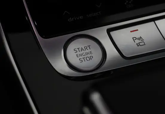 AUDI-Q8-2019