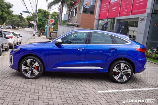 AUDI-SQ5-2026