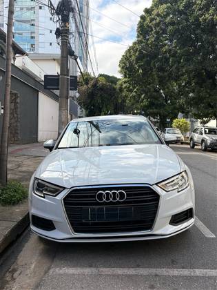 AUDI A3 1.4 TFSI FLEX SEDAN PRESTIGE TIPTRONIC