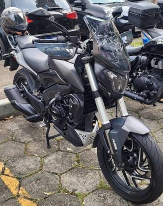BAJAJ DOMINAR 400 