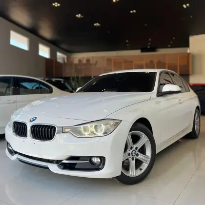 BMW 320i 2.0 SPORT 16V TURBO ACTIVE FLEX 4P AUTOMÁTICO BMW 320i 2.0 SPORT 16V TURBO ACTIVE FLEX 4P AUTOMÁTICO