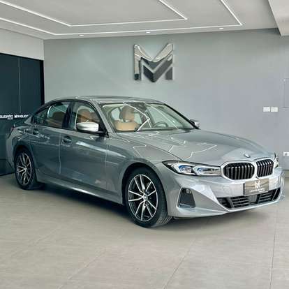BMW-320i-2024