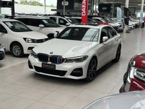 BMW 330e 2.0 16V TURBO HÍBRIDO M SPORT AUTOMÁTICO