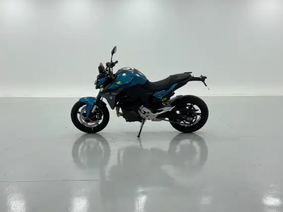 BMW-F 900 R SPORT PLUS-2025