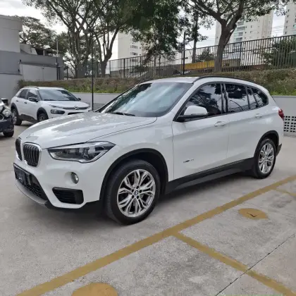 BMW X1 2.0 16V TURBO ACTIVEFLEX SDRIVE20I 4P AUTOMÁTICO