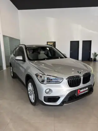 BMW X1 2.0 16V TURBO ACTIVEFLEX SDRIVE20I 4P AUTOMÁTICO