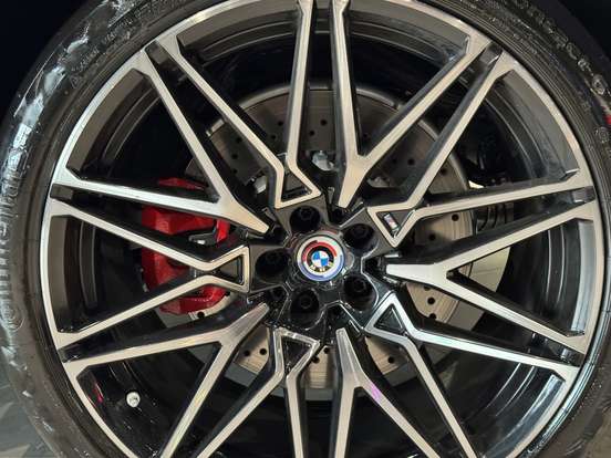 BMW-X6-2022