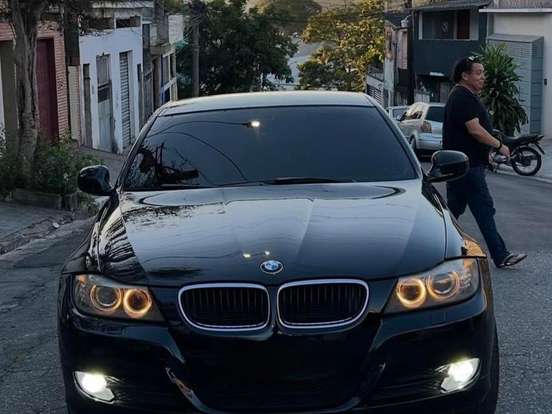 BMW-320i-2.0 TOP 16V GASOLINA 4P AUTOMÁTICO BMW-320i-2010