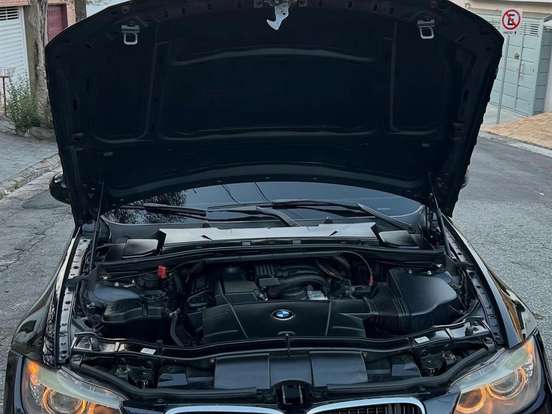 BMW-320i-2.0 TOP 16V GASOLINA 4P AUTOMÁTICO BMW-320i-2010