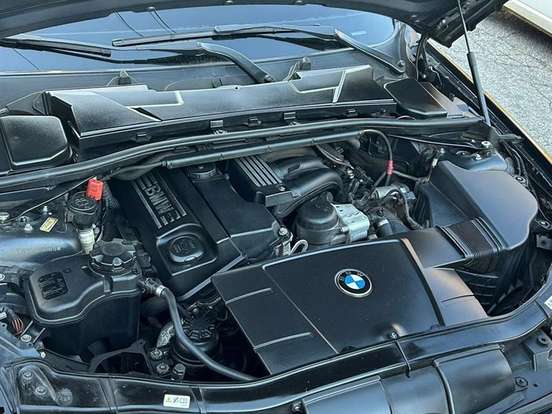 BMW-320i-2.0 TOP 16V GASOLINA 4P AUTOMÁTICO BMW-320i-2010