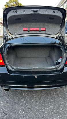 BMW-320i-2010