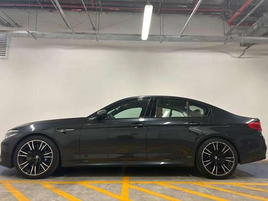 BMW-M5-4.4 V8 TWIN POWER M XDRIVE STEPTRONIC BMW-M5-2019