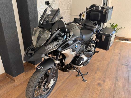 BMW-R 1250 GS PREMIUM TRIPLE BLACK BMW-R 1250 GS PREMIUM TRIPLE BLACK-2021
